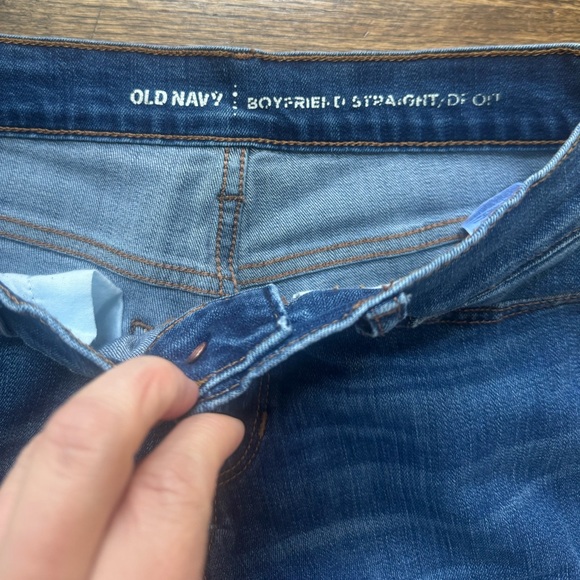 Old Navy Women's Deep Blue Boyfriend Straight Leg Jeans, size 0 - Picture 3 of 4